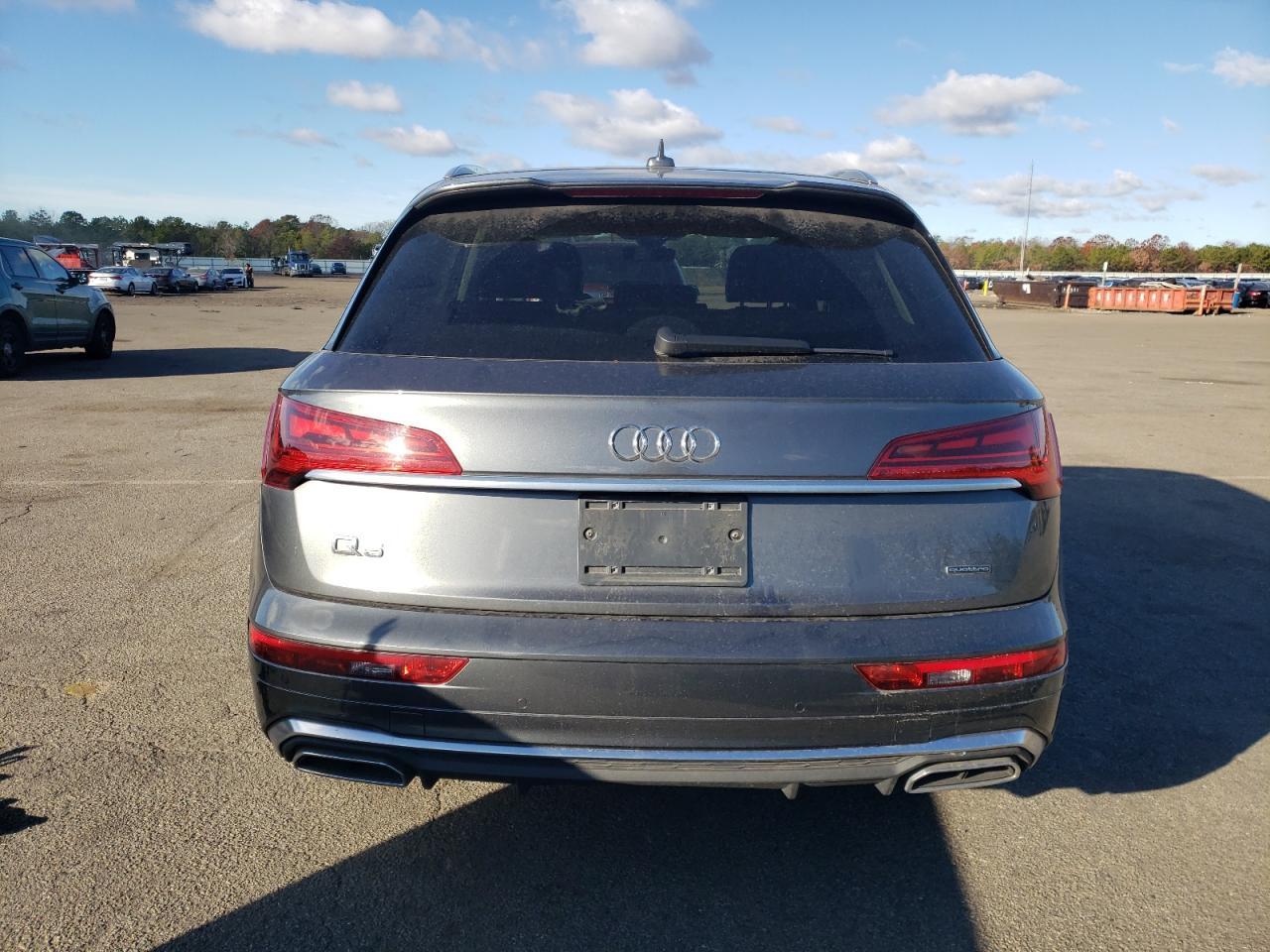 2022 AUDI Q5