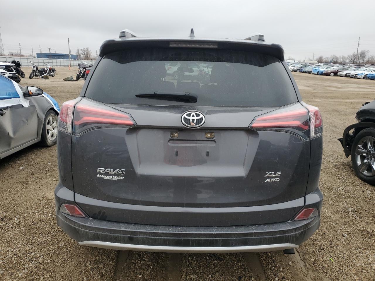 2016 TOYOTA RAV4