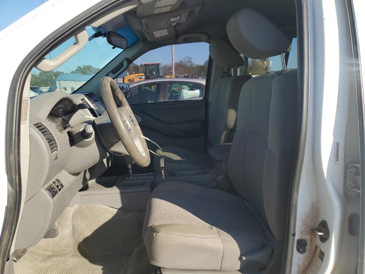 2013 NISSAN Frontier