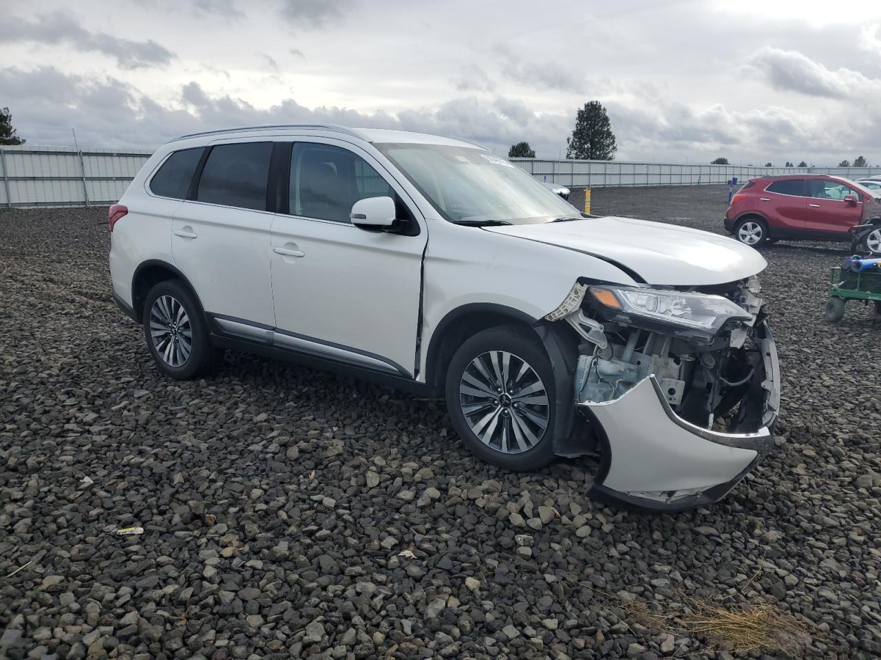 2020 MITSUBISHI outlander