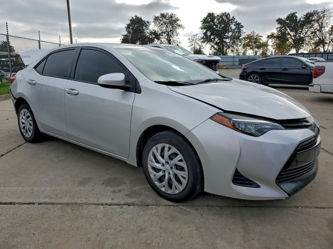 2019 TOYOTA COROLLA