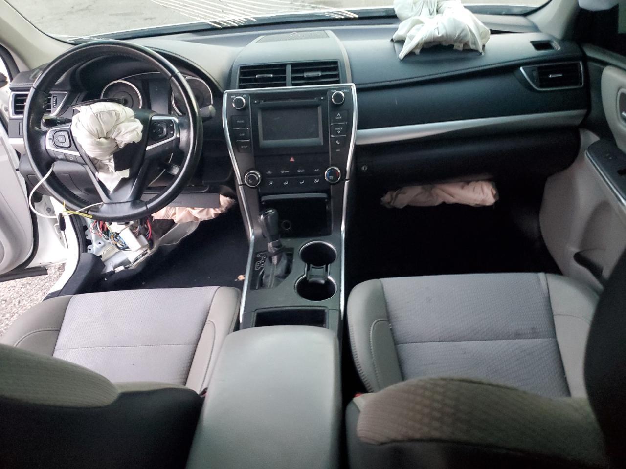 2016 TOYOTA CAMRY