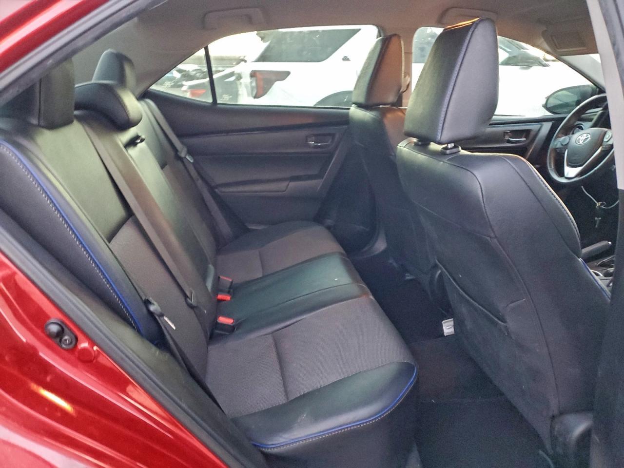 2017 TOYOTA COROLLA
