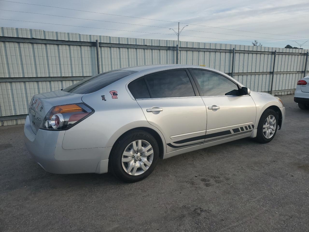 2012 NISSAN ALTIMA