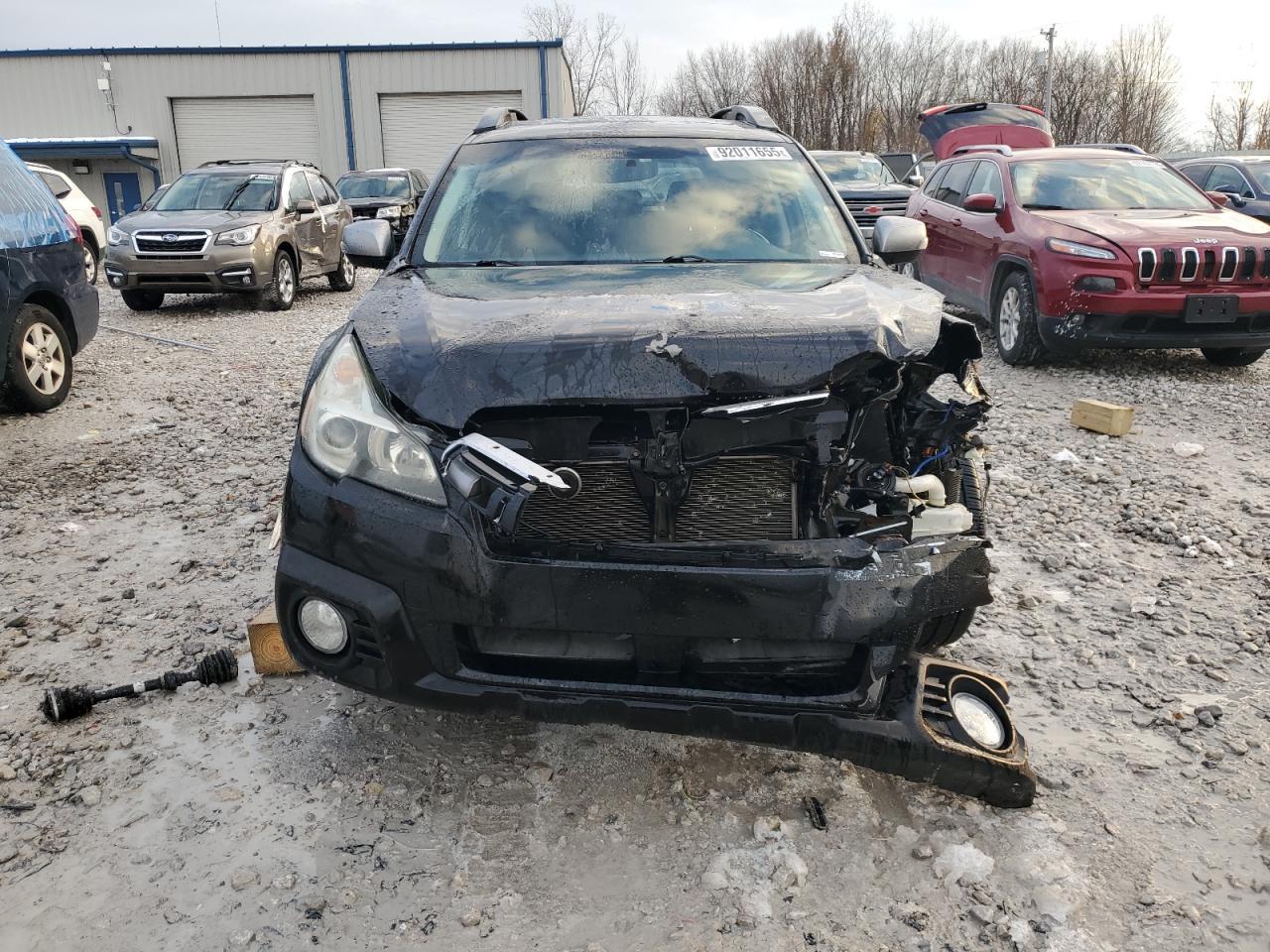 2013 SUBARU Outback