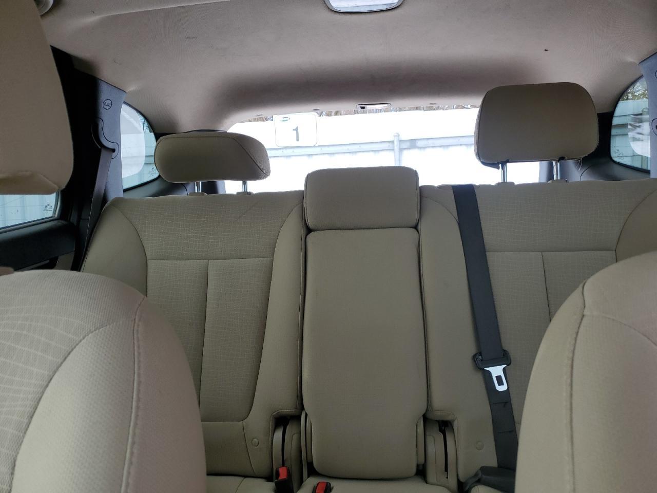 2011 HYUNDAI SANTA FE