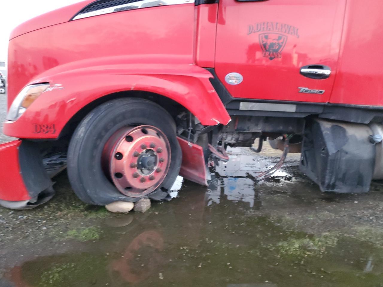 2023 KENWORTH T680