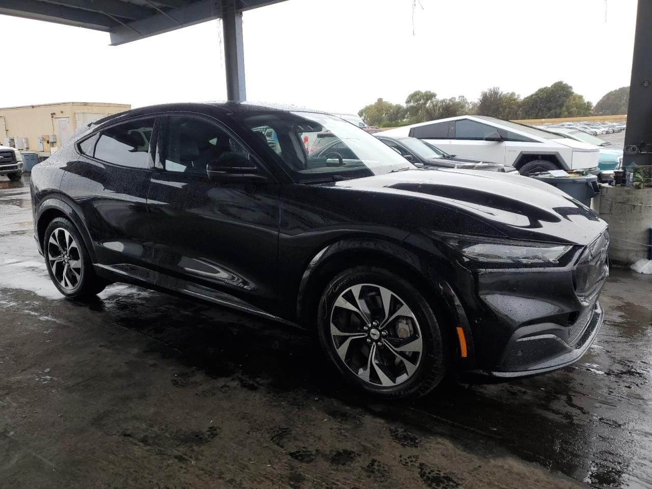 2023 FORD Mustang Mach-E