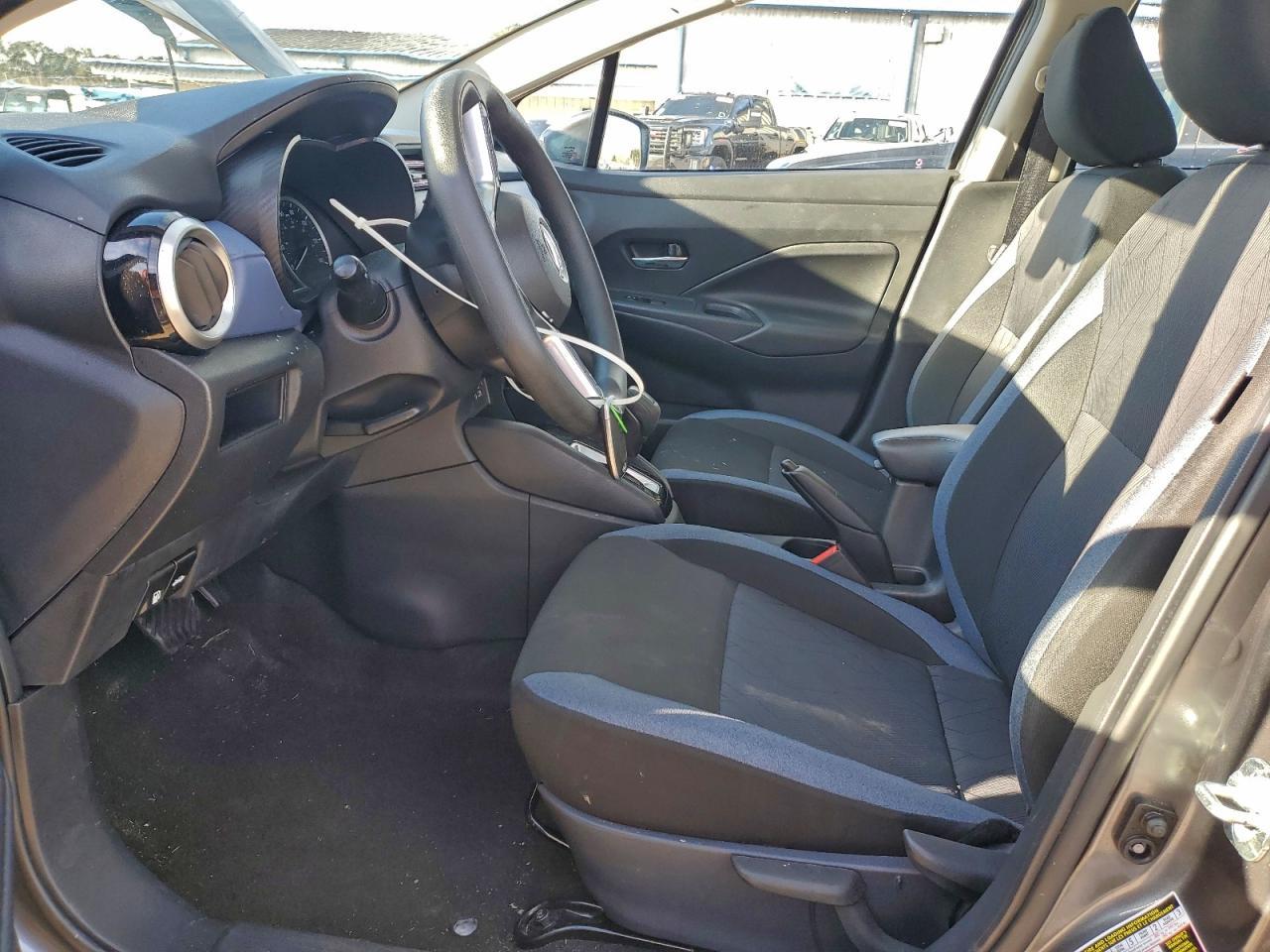 2024 NISSAN VERSA