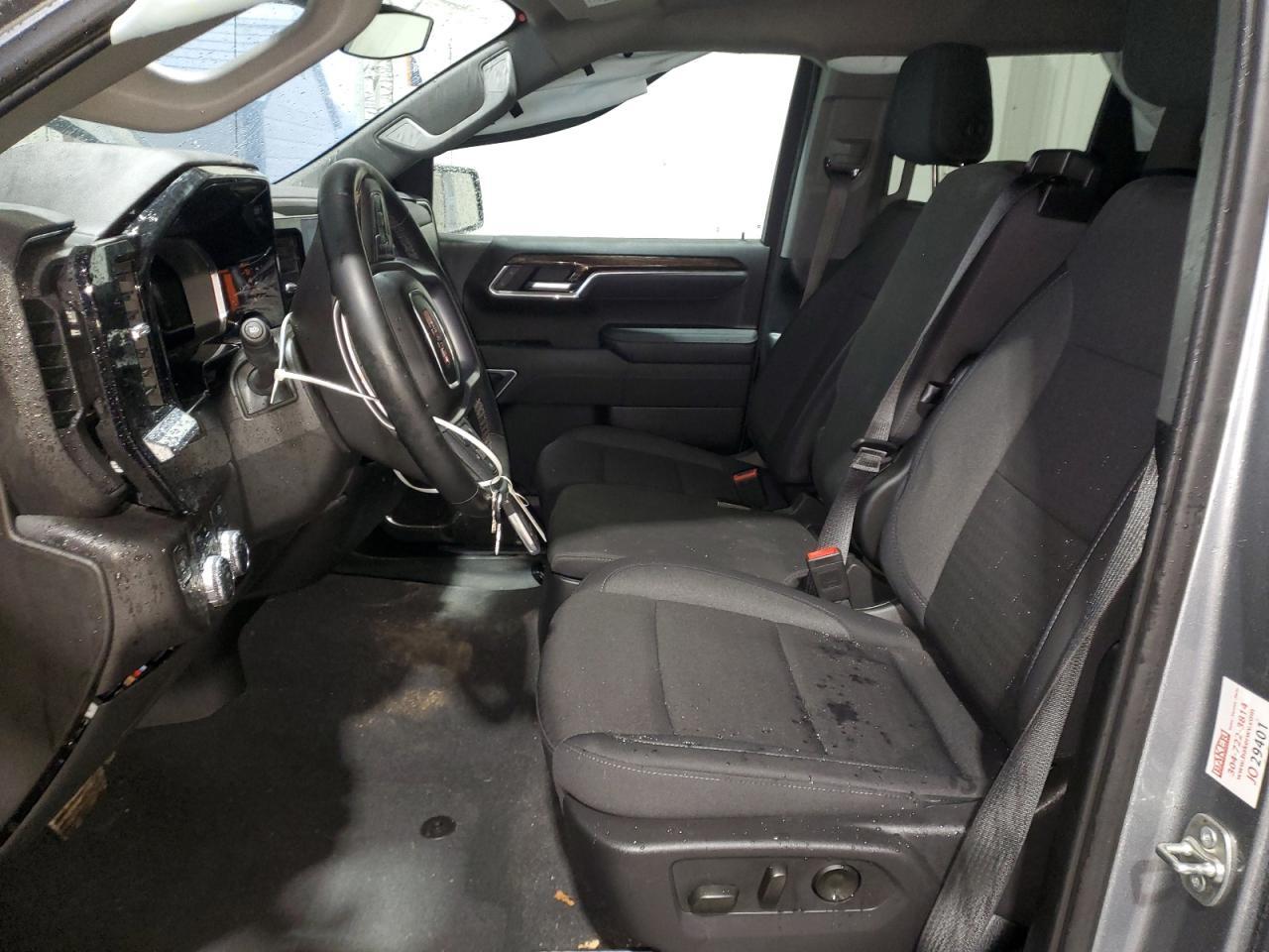 2025 GMC Sierra