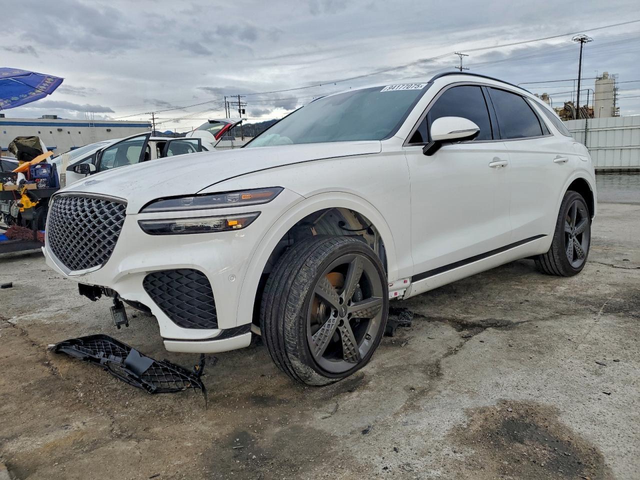 2025 GENESIS GV70