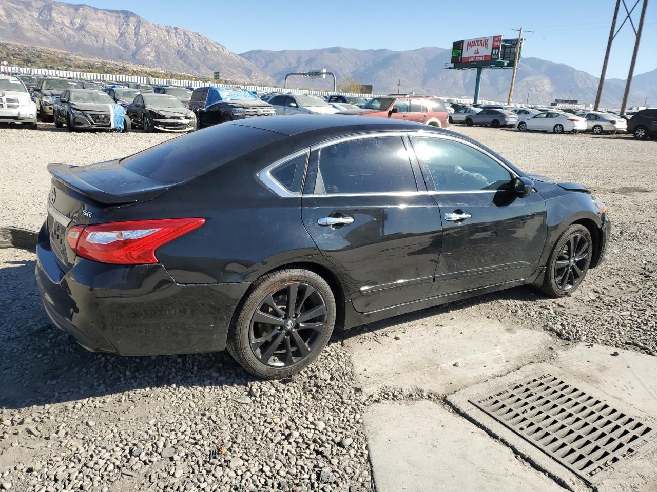 2017 NISSAN ALTIMA