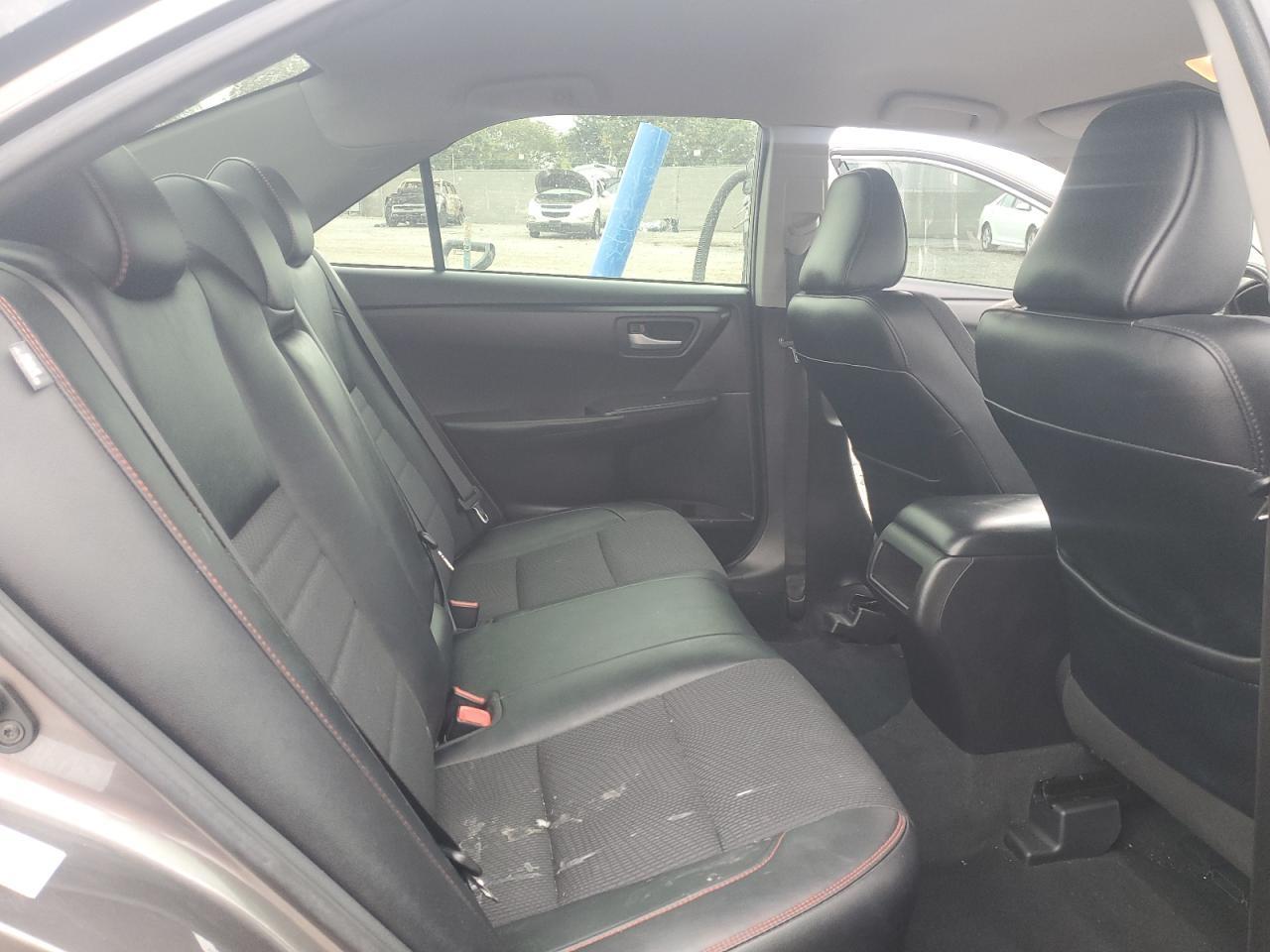 2017 TOYOTA CAMRY