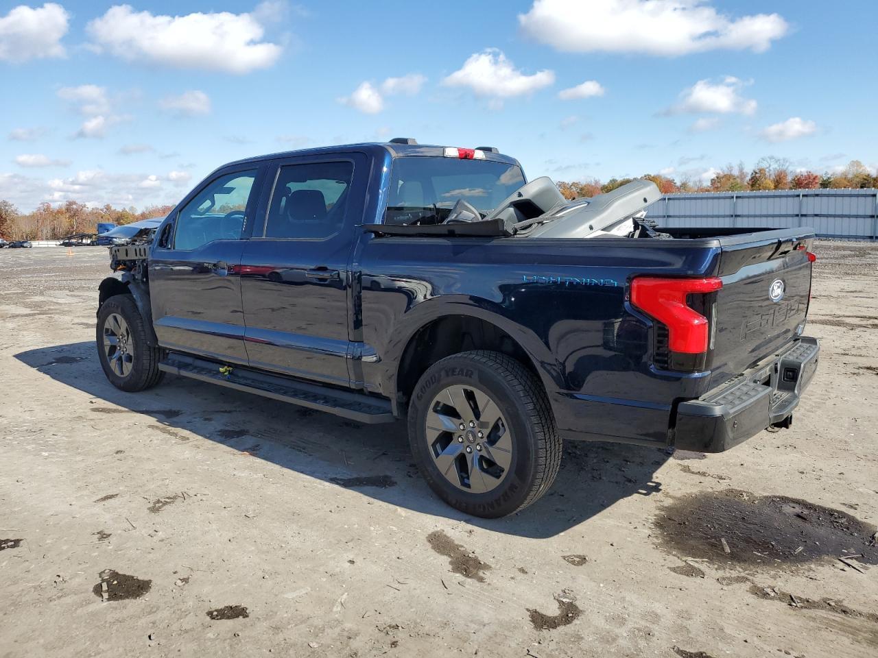 2024 FORD F-150 Lightning