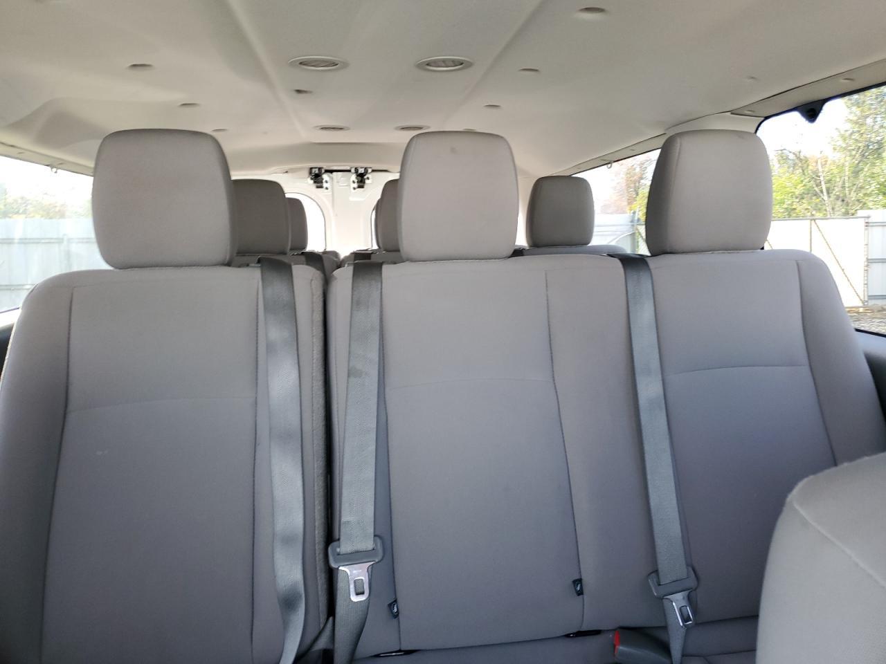 2014 NISSAN NV3500