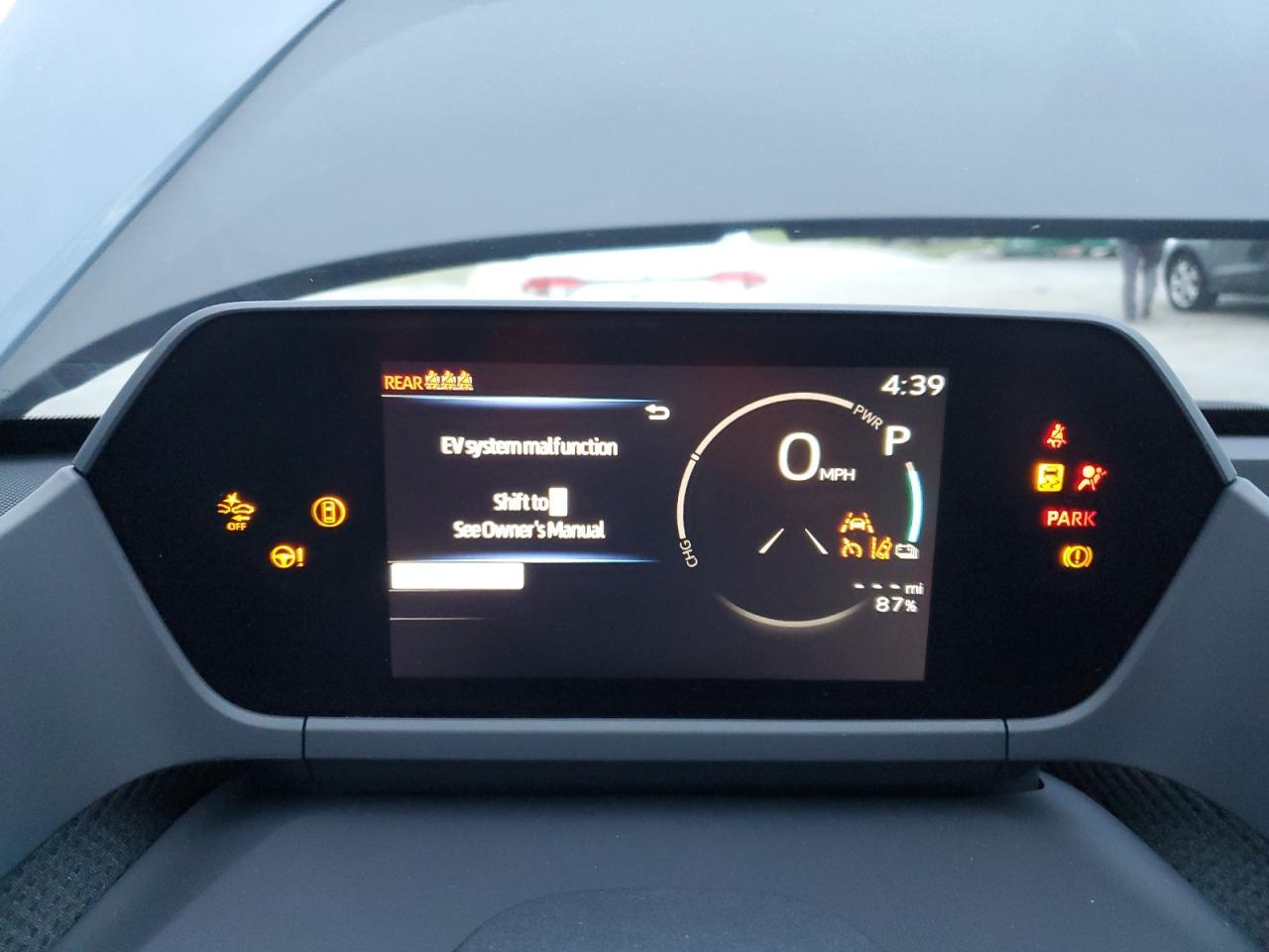 2025 SUBARU Solterra