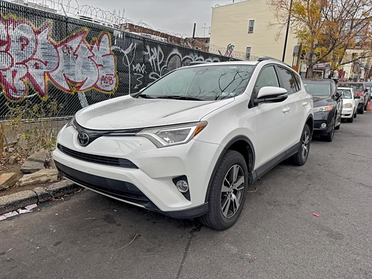 2017 TOYOTA RAV4
