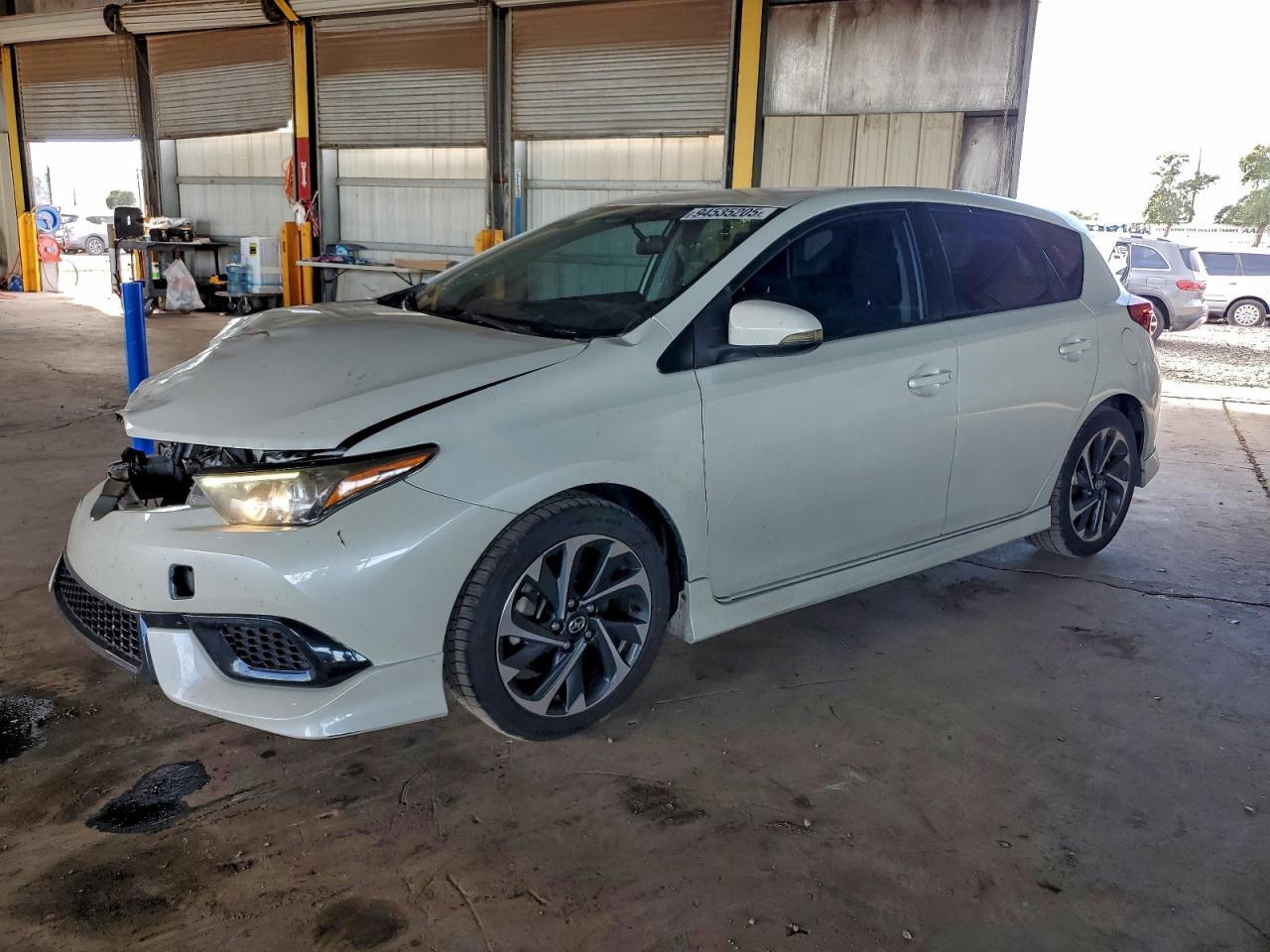 2016 TOYOTA SCION