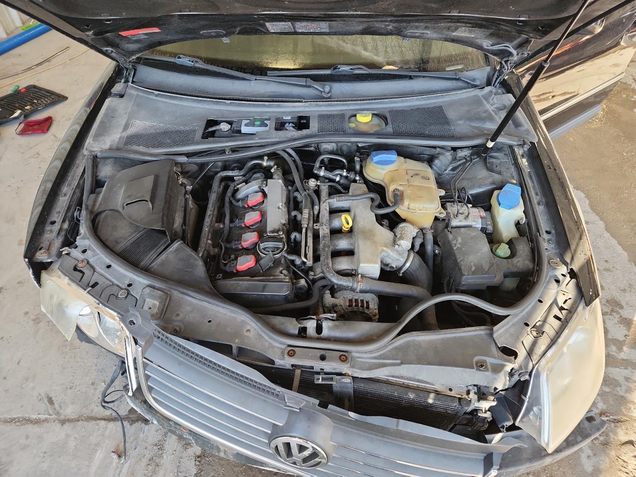 2001 VOLKSWAGEN Passat