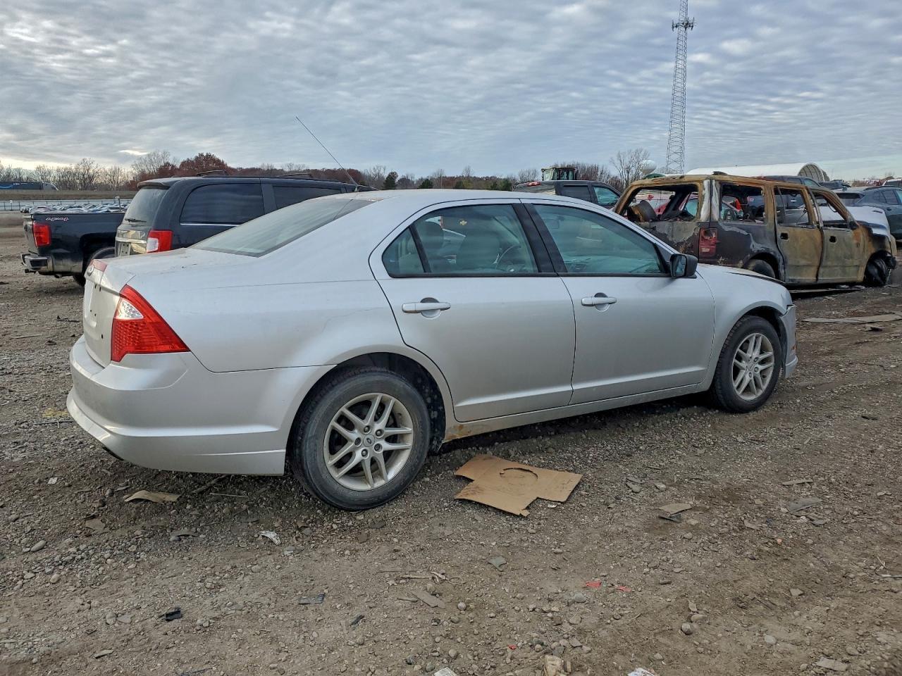 2012 FORD FUSION