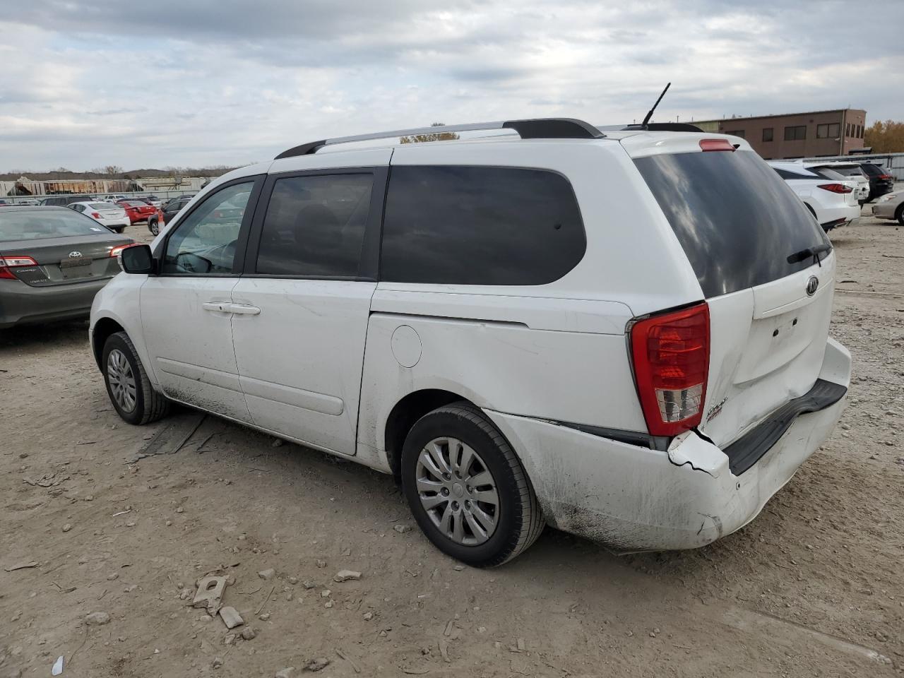 2012 KIA SEDONA