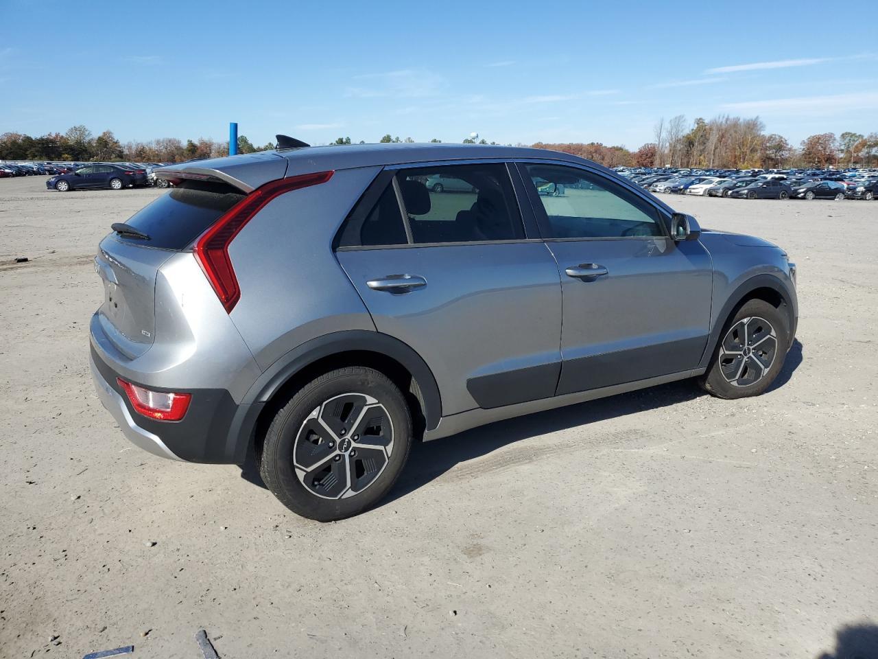 2023 KIA Niro