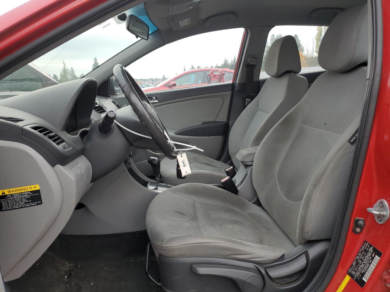 2012 HYUNDAI ACCENT