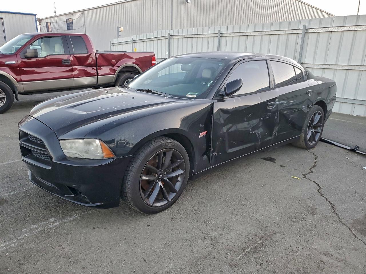 2013 DODGE CHARGER