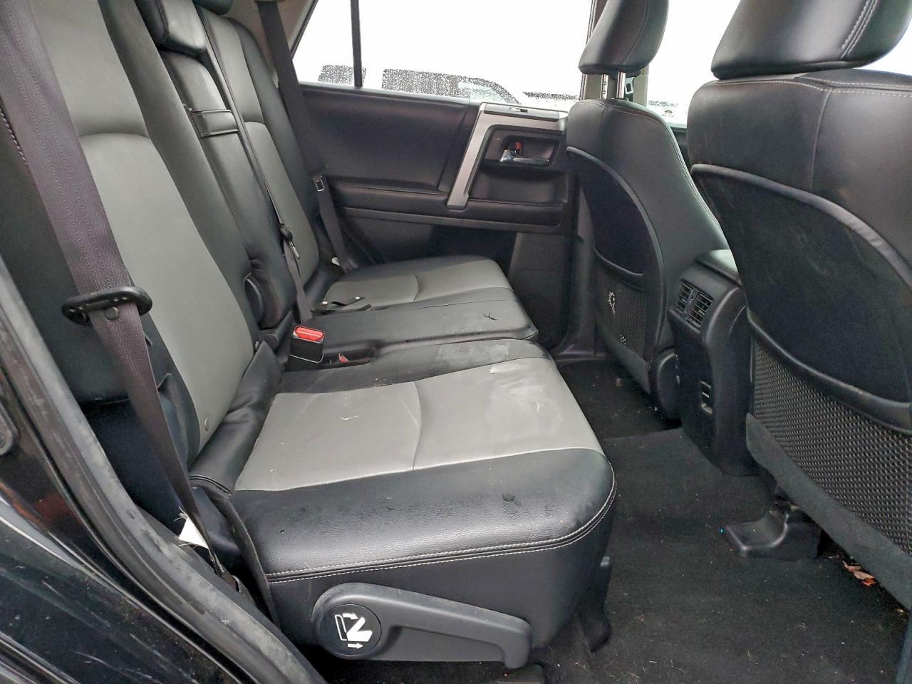 2016 TOYOTA 4Runner