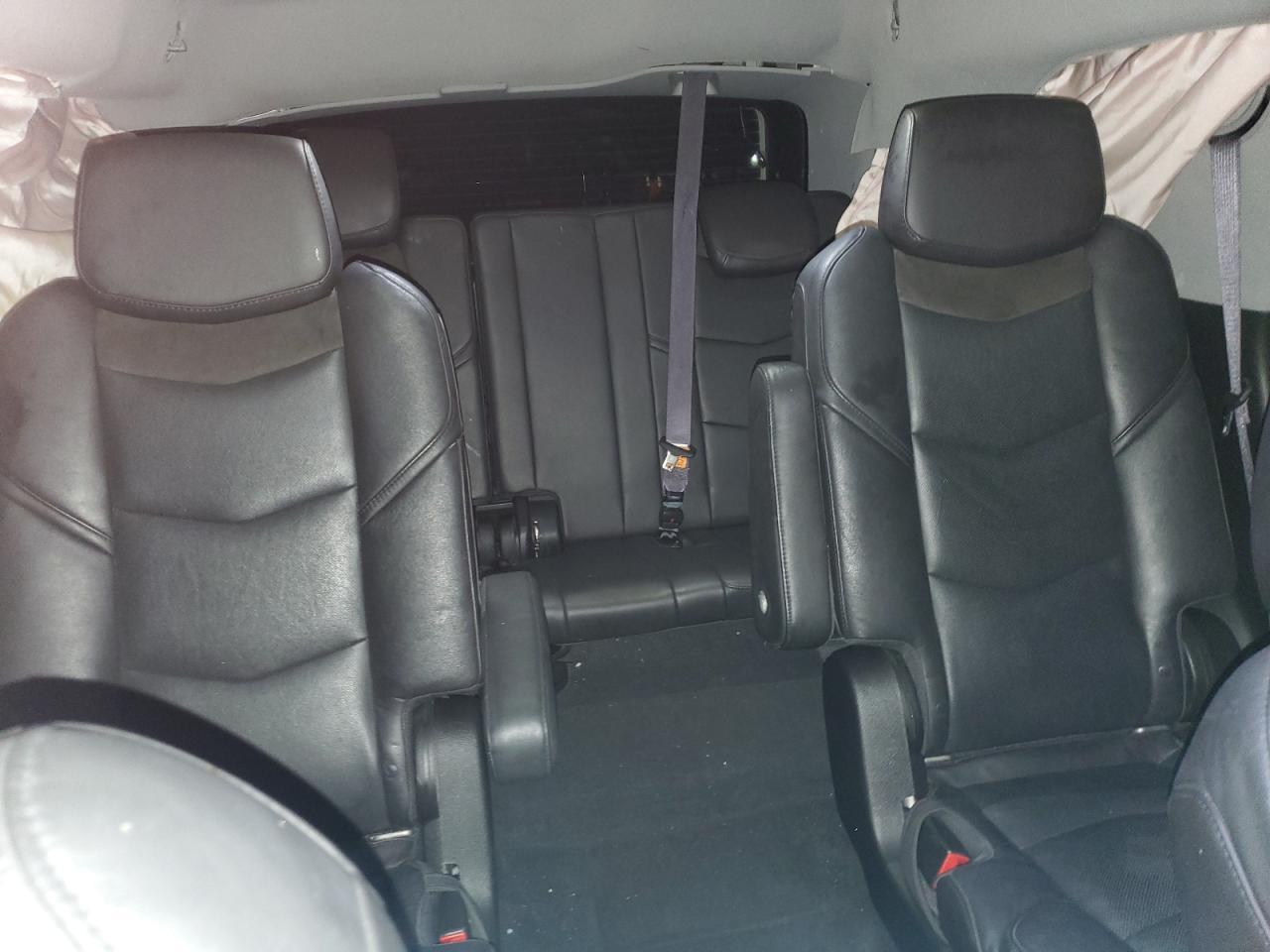 2016 CADILLAC ESCALADE