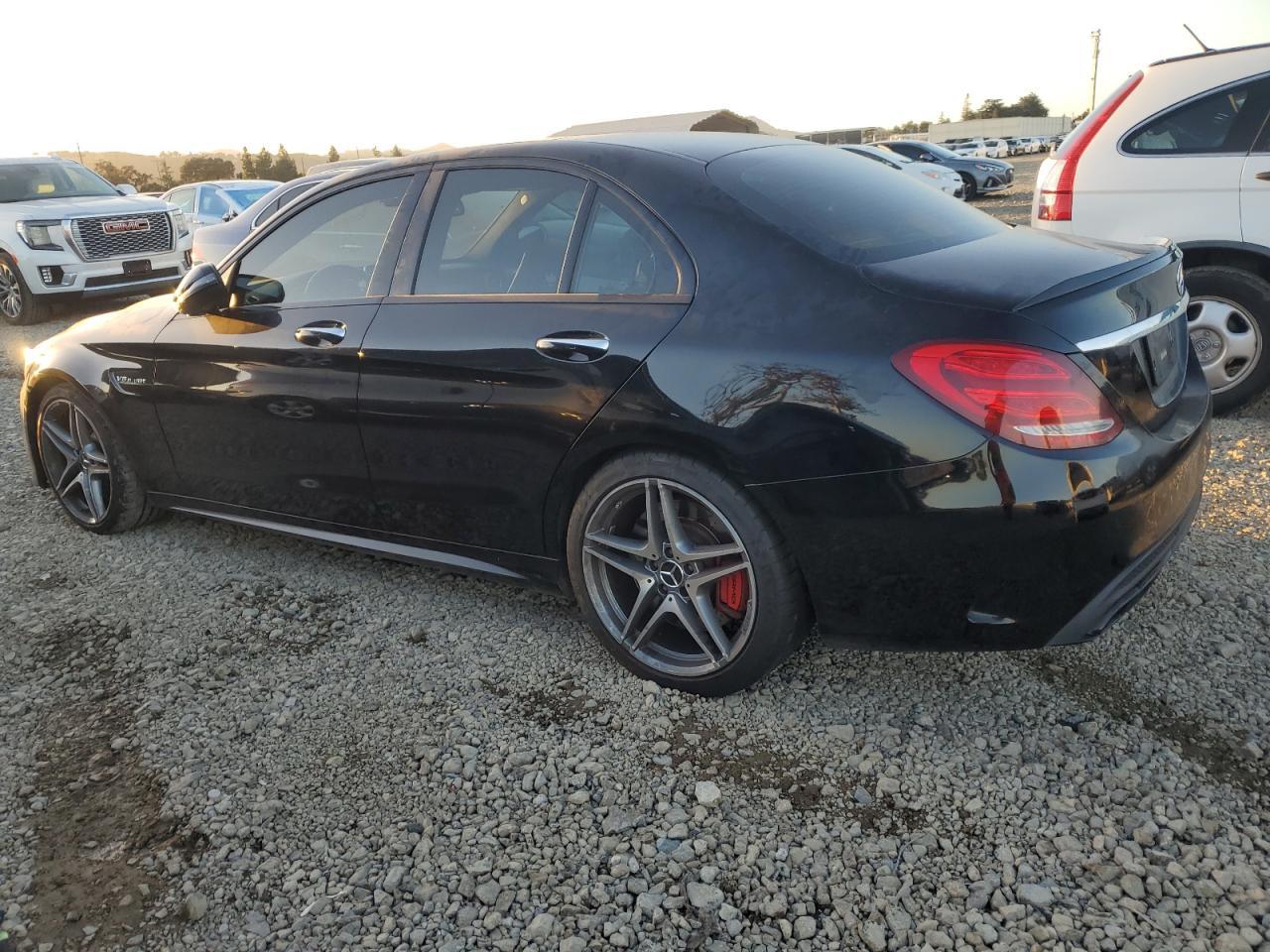 2016 MERCEDES-BENZ C-CLASS