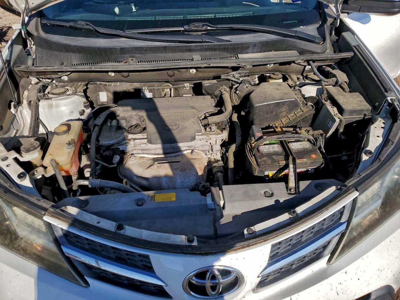 2015 TOYOTA RAV4