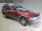 2002 VOLVO V70