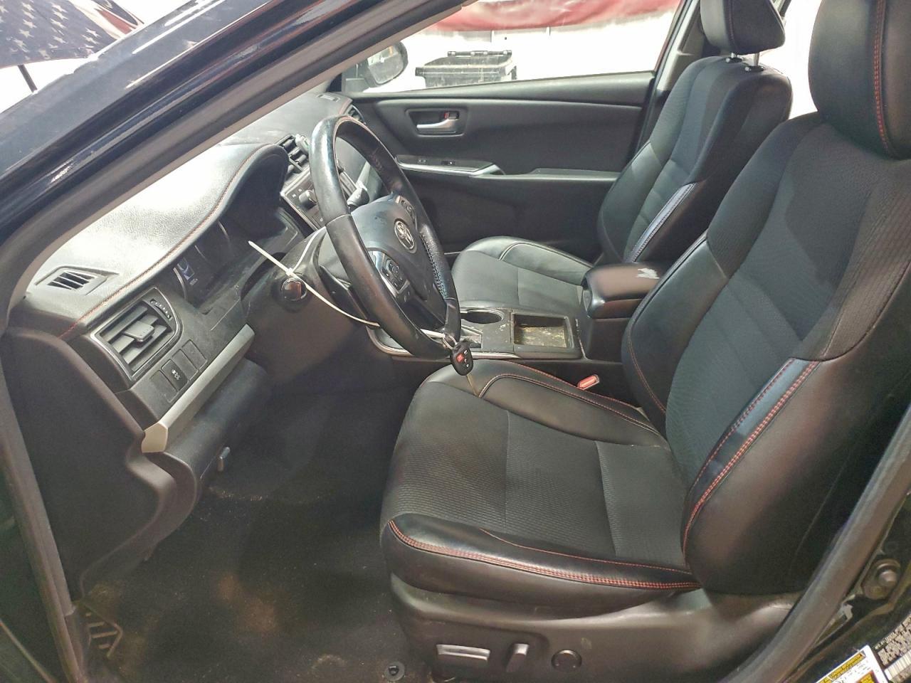 2017 TOYOTA CAMRY