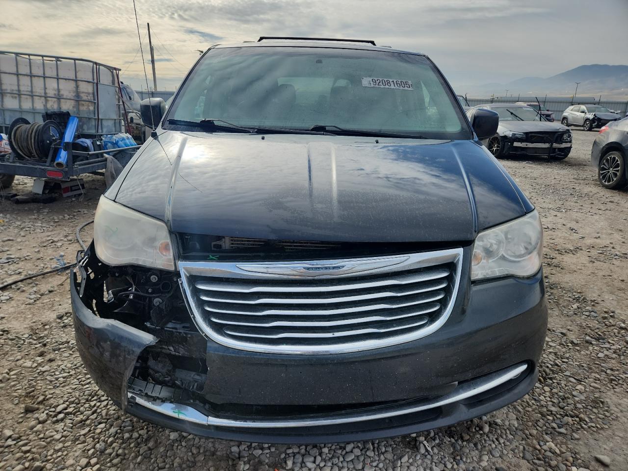 2012 CHRYSLER Town & Country