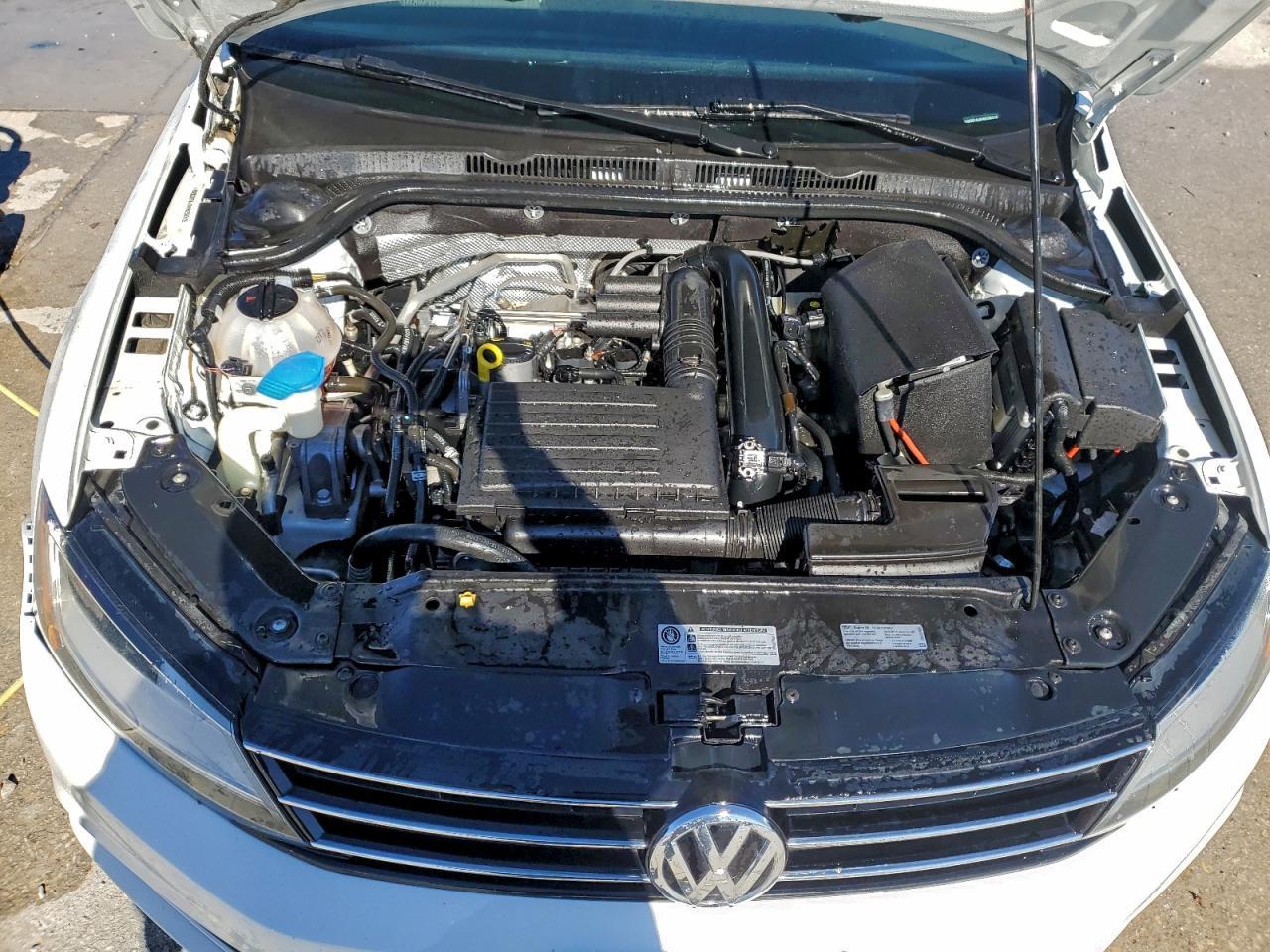 2017 VOLKSWAGEN JETTA