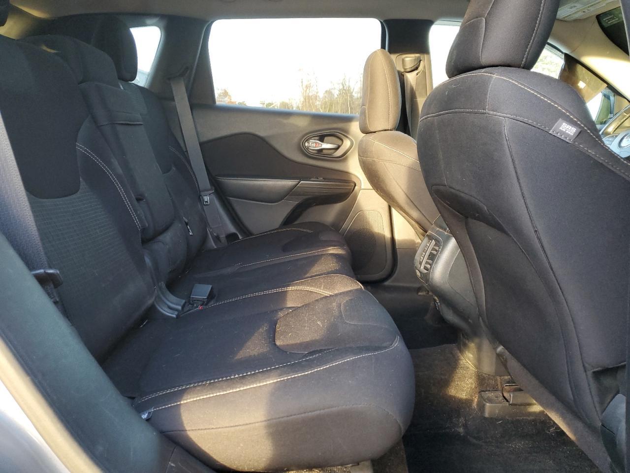 2015 JEEP CHEROKEE