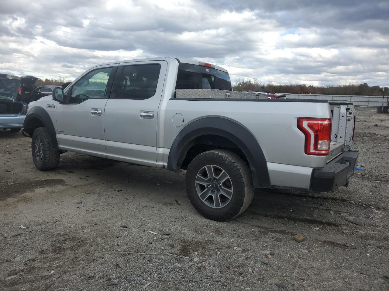 2015 FORD F-150
