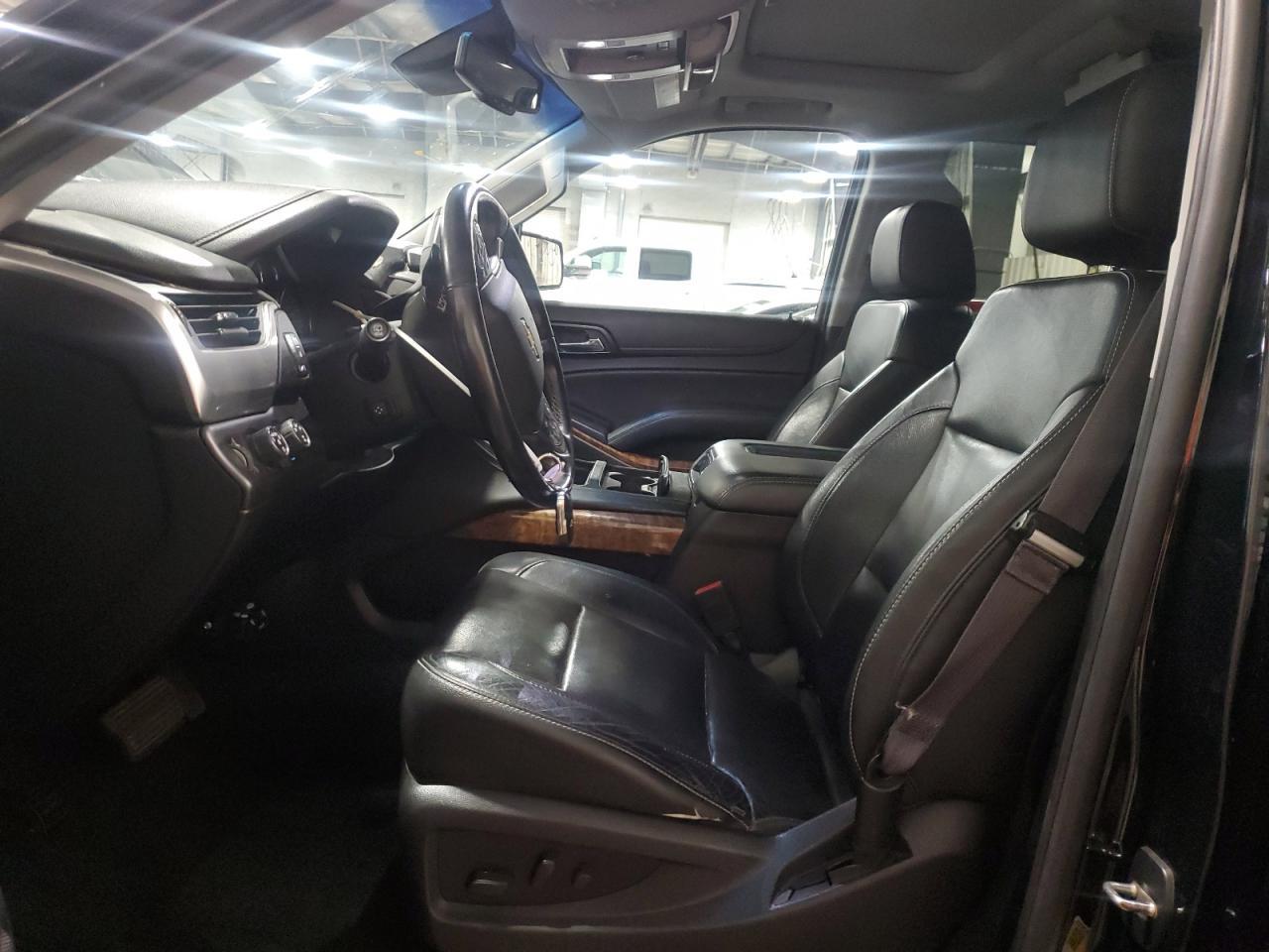2015 CHEVROLET Suburban