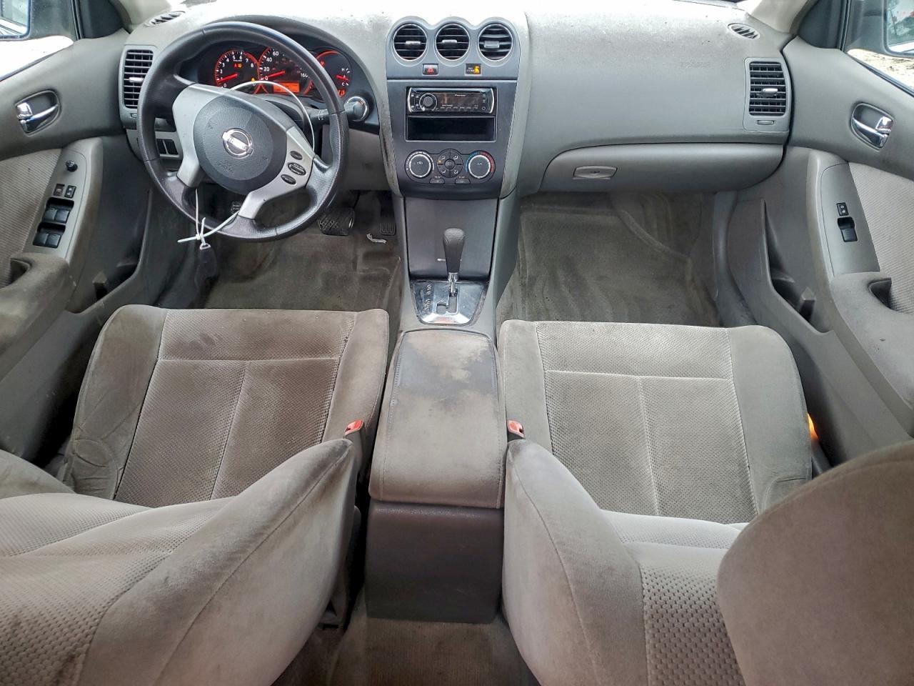 2009 NISSAN ALTIMA