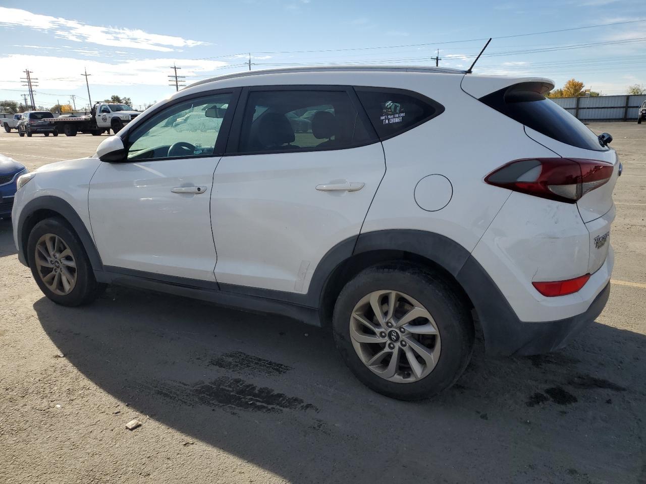 2016 HYUNDAI TUCSON