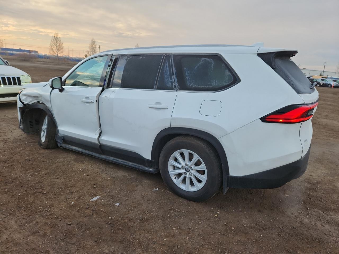 2024 TOYOTA HIGHLANDER