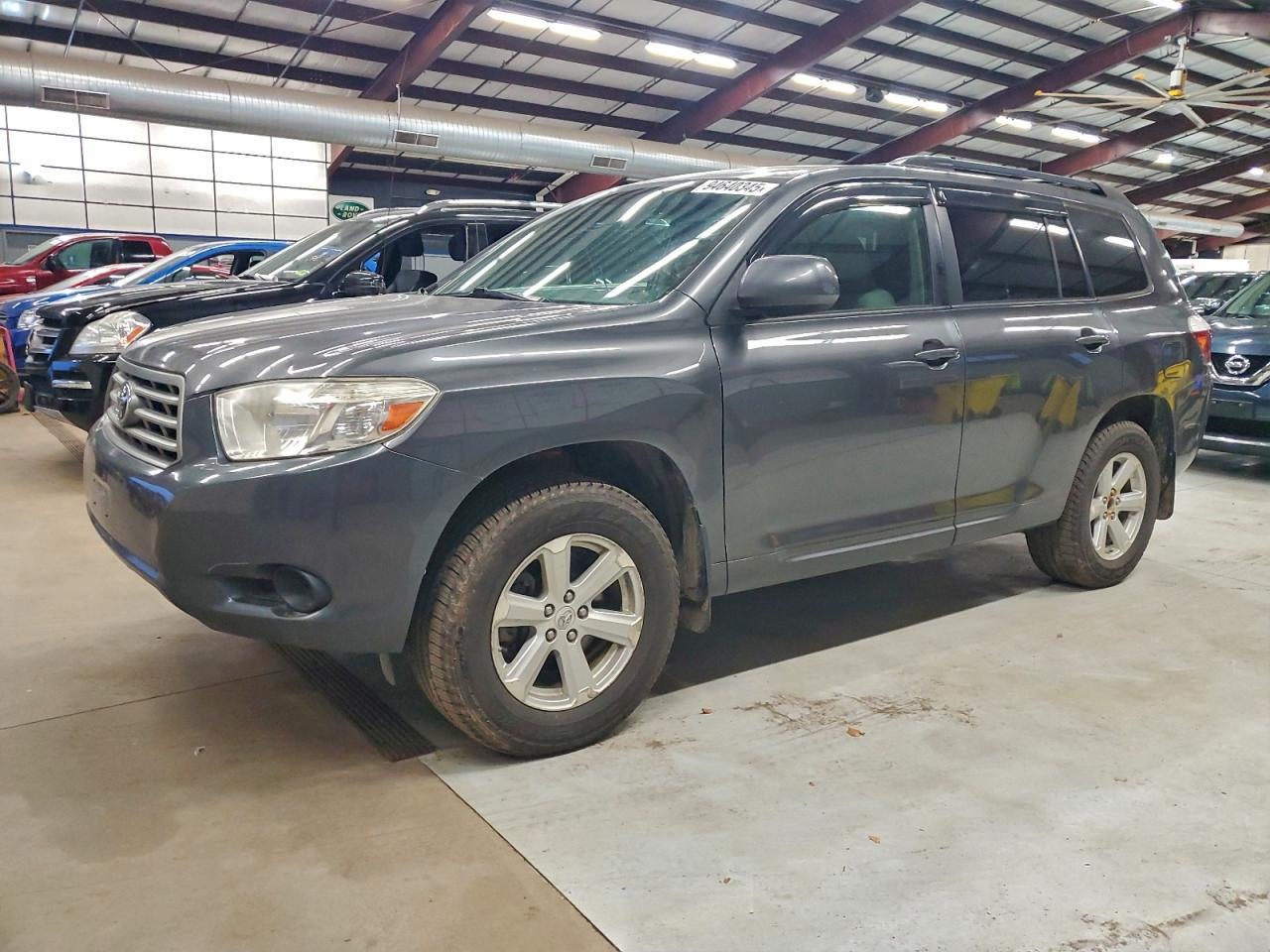 2010 TOYOTA HIGHLANDER