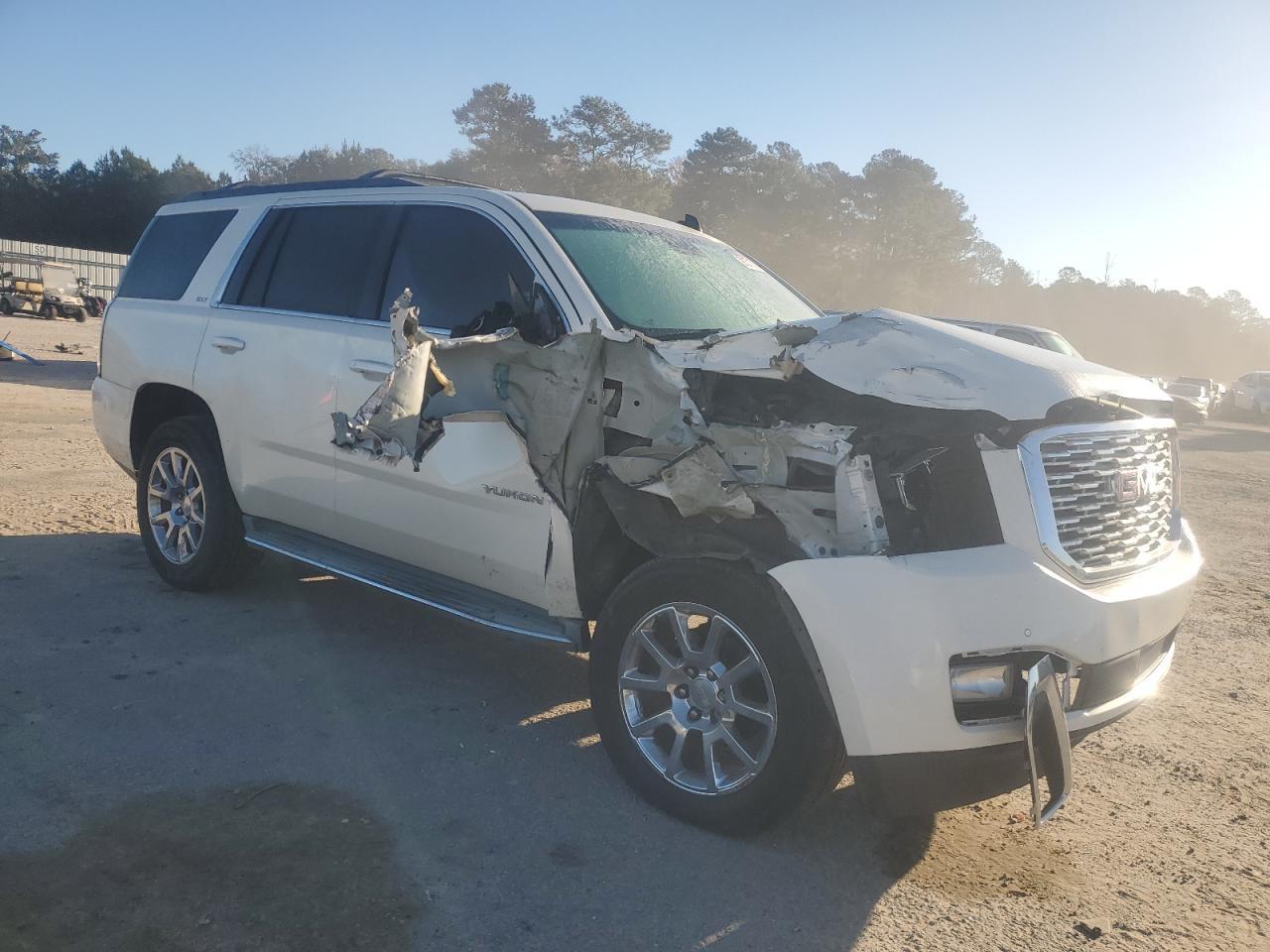 2015 GMC Yukon