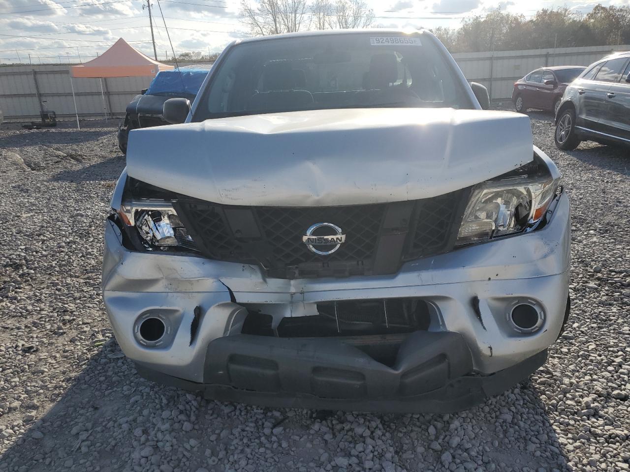 2016 NISSAN Frontier