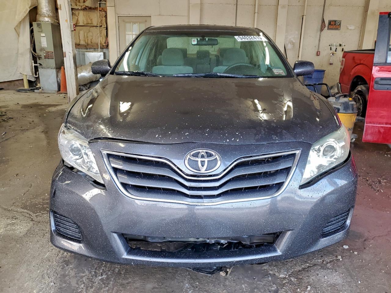 2011 TOYOTA CAMRY
