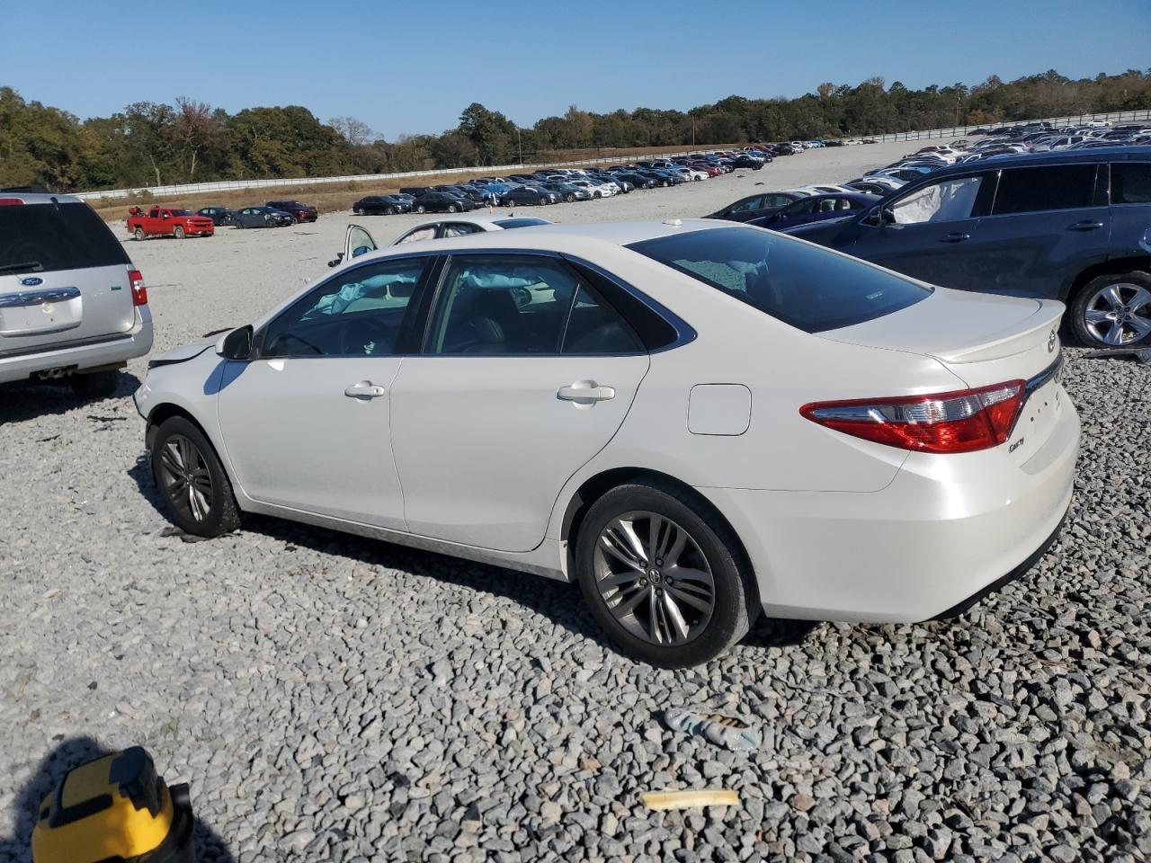 2017 TOYOTA CAMRY