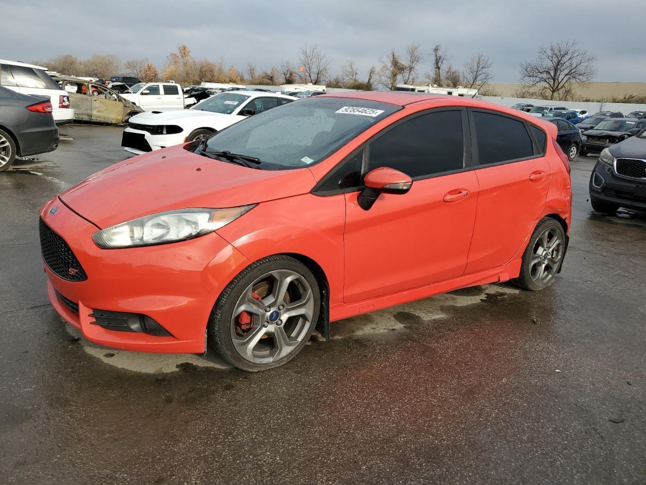 2015 FORD Fiesta