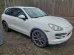 2014 PORSCHE CAYENNE