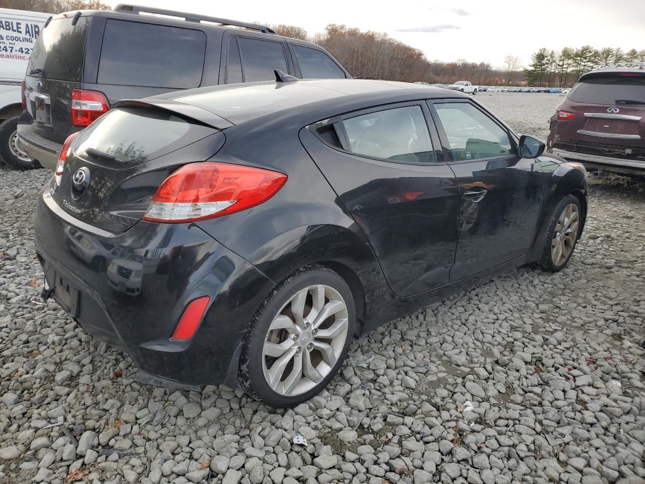 2013 HYUNDAI VELOSTER